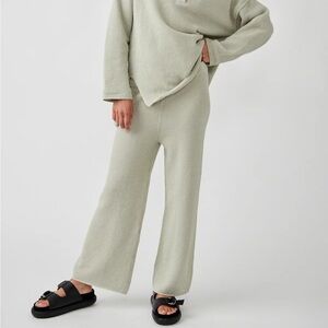 ✨NWOT Free People Hailee Pants✨